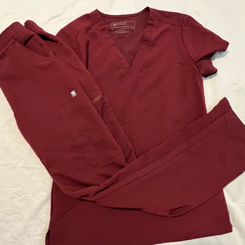 Maroon Fig Scrub Set straight leg